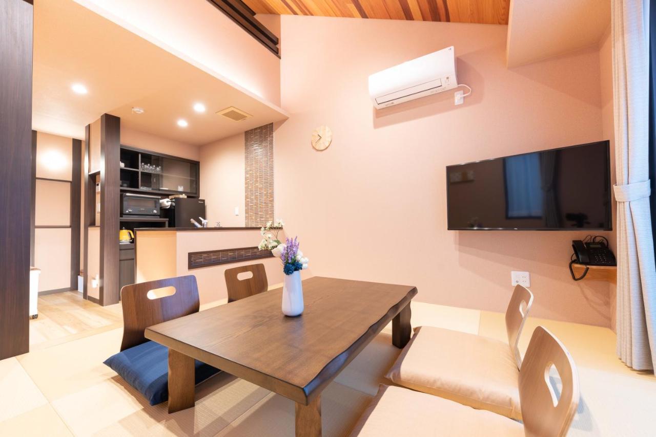 スタジオーネ 箱根強羅 East - Stagione Hakone Gora East Apartment Exterior photo