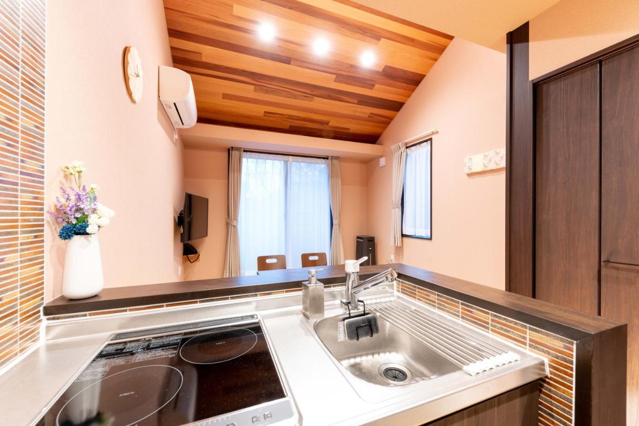 スタジオーネ 箱根強羅 East - Stagione Hakone Gora East Apartment Exterior photo