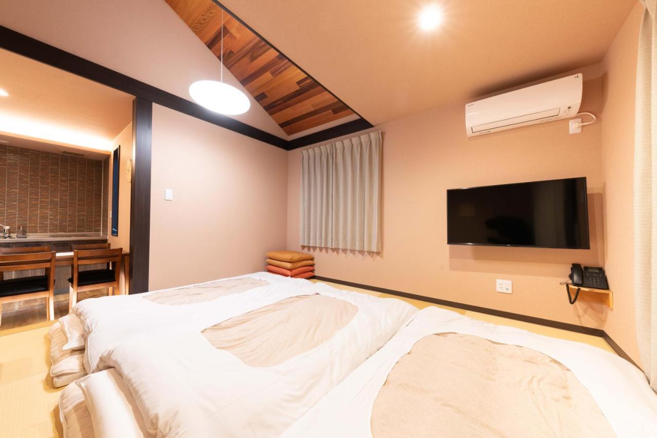スタジオーネ 箱根強羅 East - Stagione Hakone Gora East Apartment Exterior photo